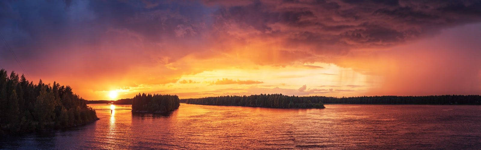 Download Beautiful Sunset Dual Screen Wallpaper 