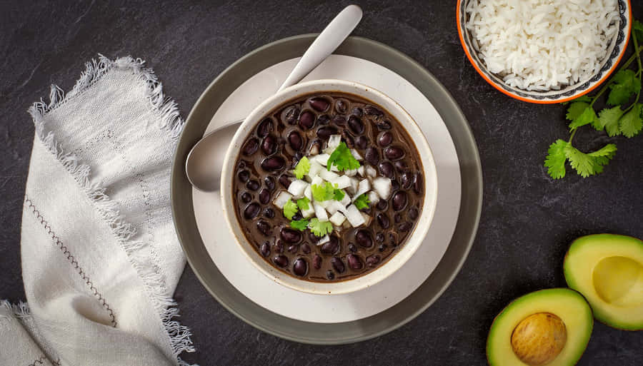 [100+] Fondos de fotos de Sopa de Frijoles Negros | Wallpapers.com