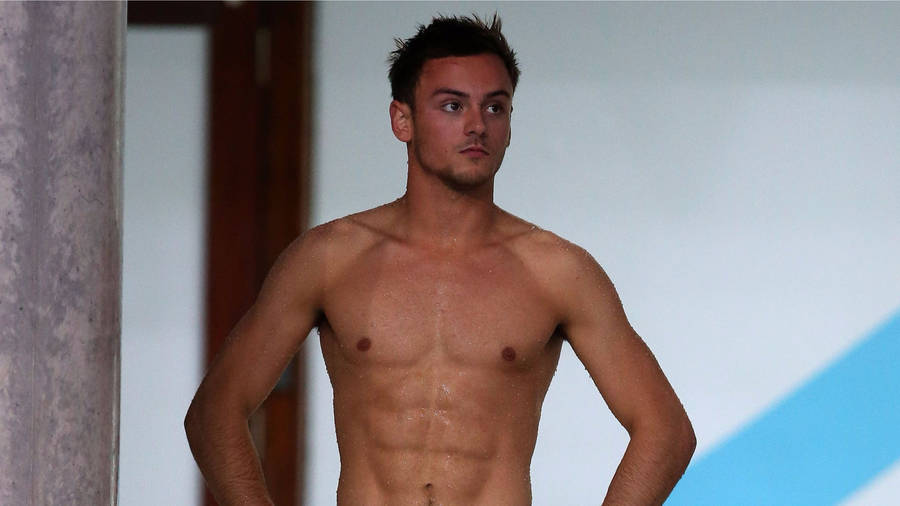 [100+] Tom Daley Wallpaper | Wallpapers.com