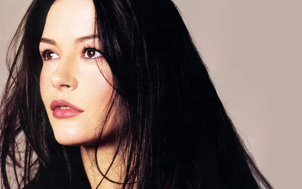 Download Welsh Actress Catherine Zeta-Jones Wallpaper | Wallpapers.com