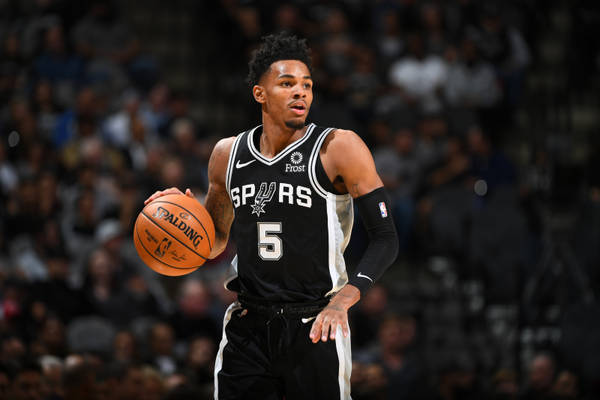 Download Dejounte Murray Spurs Versus Miami Wallpaper | Wallpapers.com