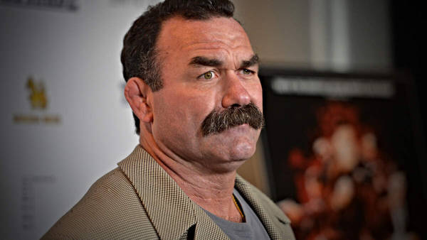 Download Don Frye With Daughter Wallpaper | Wallpapers.com
