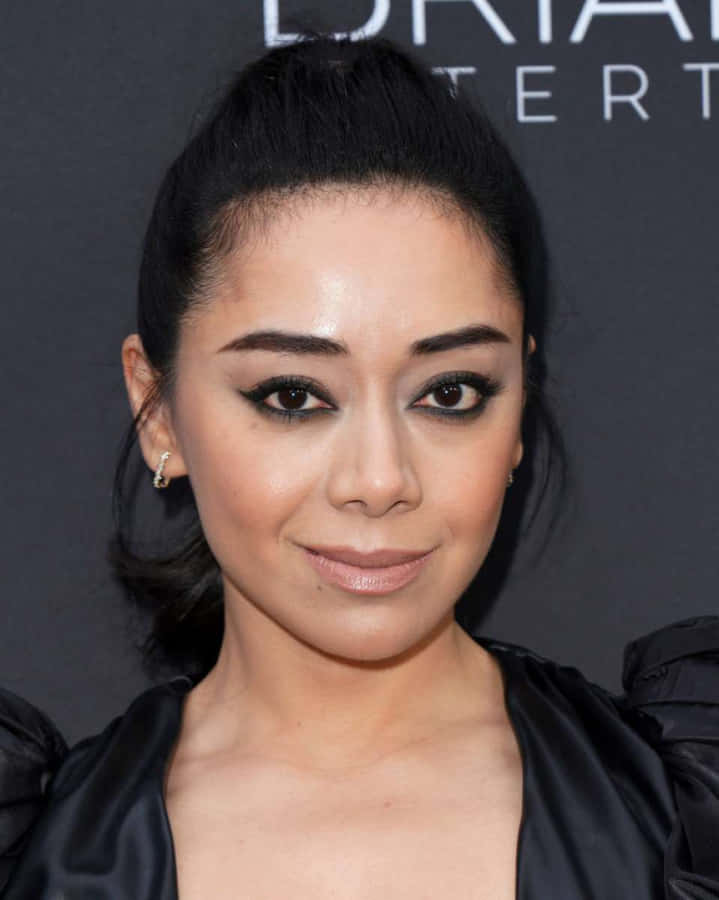 Aimee Garcia Achtergrond