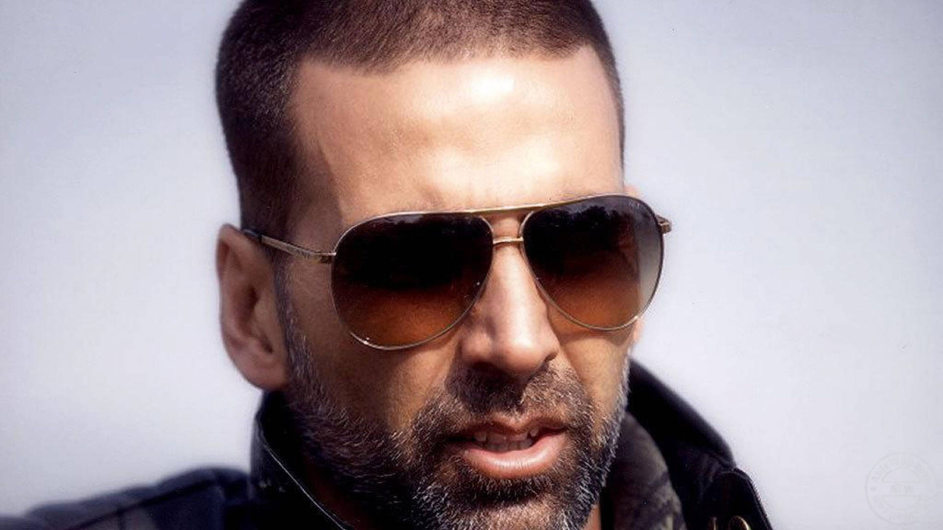 Akshay Kumar Wallpaper