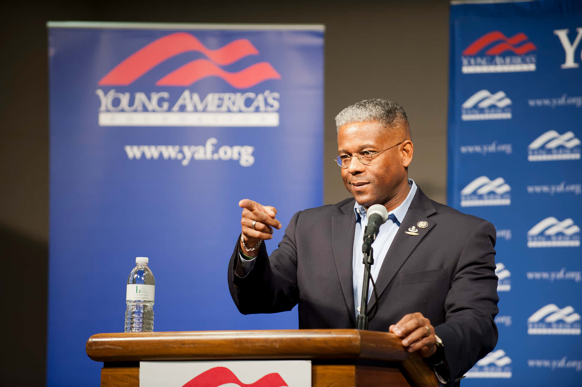 Allen West Achtergrond