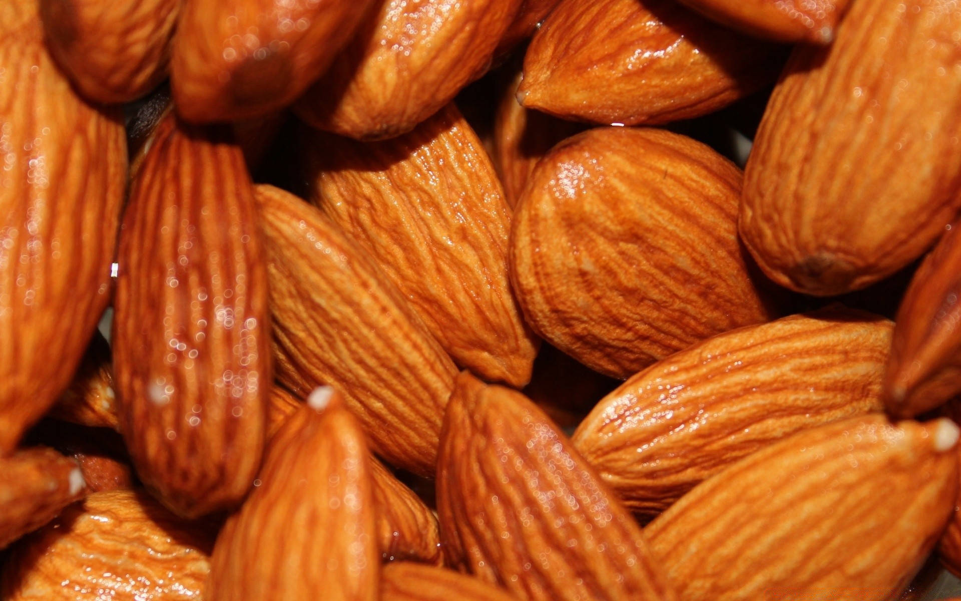 Almond Pictures