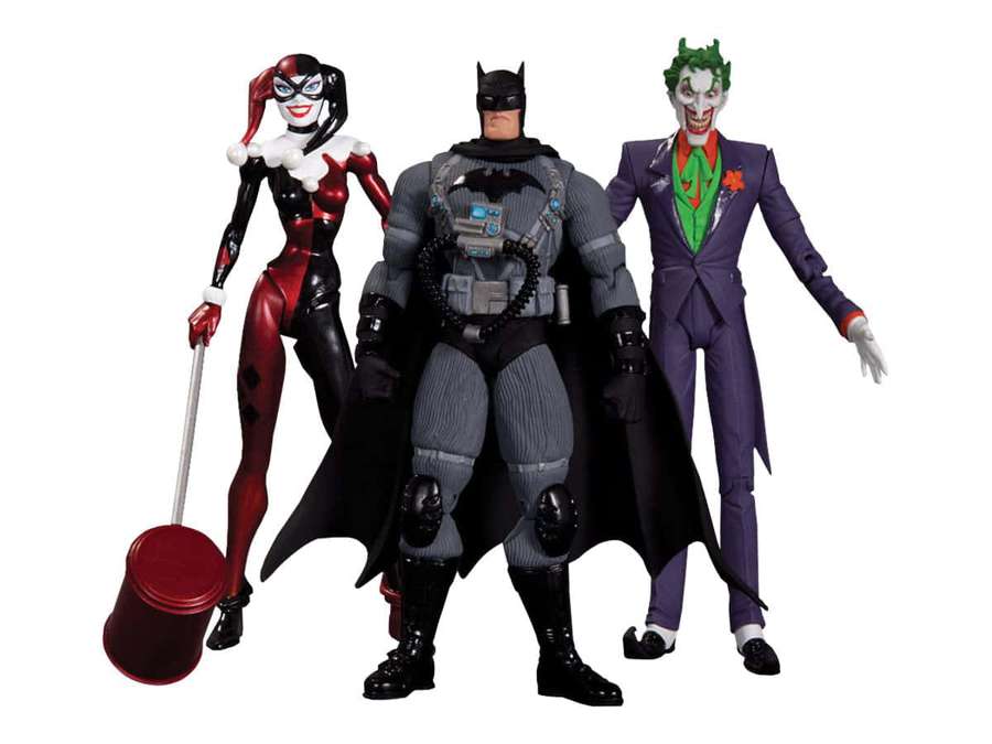 Batman Joker and Harley Quinn action figures standing together. — Batman Hush Wallpaper