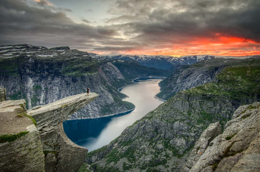 Bergen Zonsondergang Achtergrond