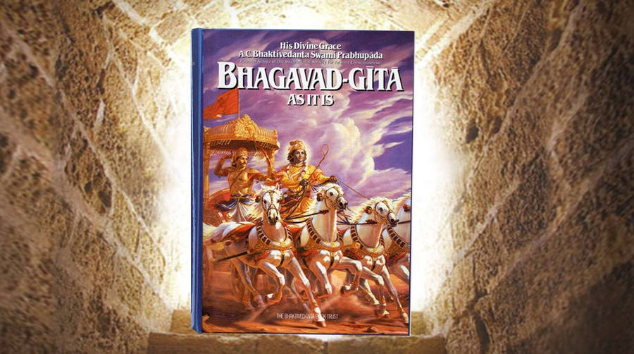 Bhagavad Gita Background Wallpaper