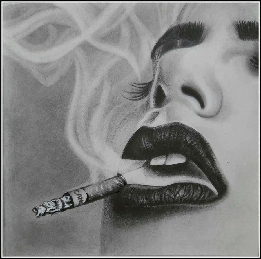 Primer plano de un dibujo a lápiz de una mujer fumando un cigarrillo con humo ascendente. — Bocetos Fondos de pantalla