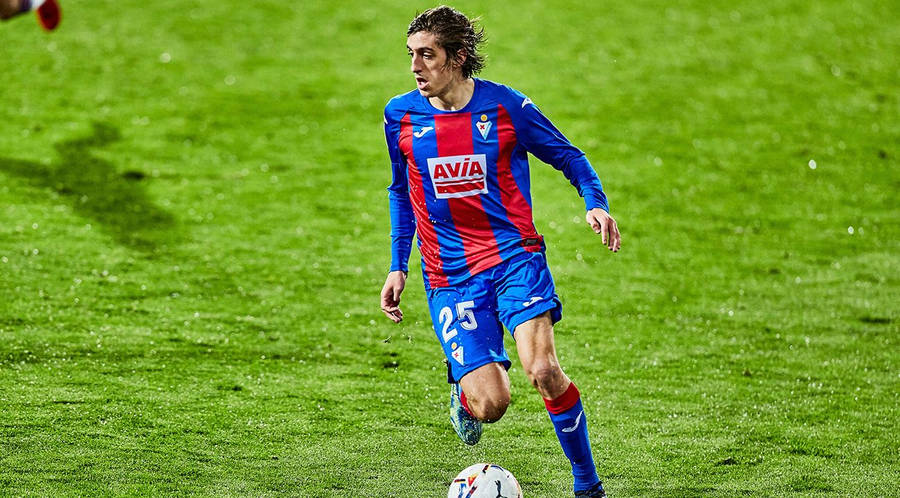 Bryan Gil Taustakuva