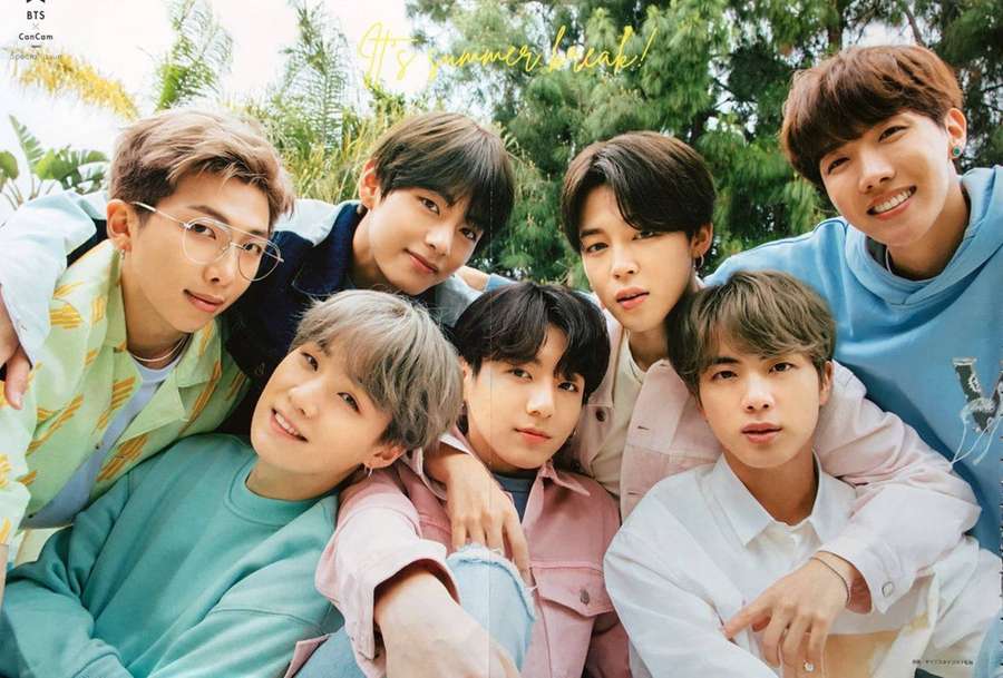 Seven young men in casual summer clothes posing together outdoors. — Bts 2021 Desktop Wallpaper