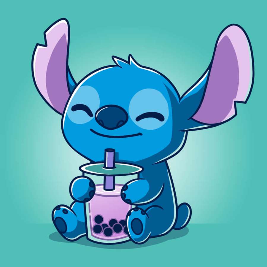 Blauer Außerirdischer genießt einen pinken Bubble Tea. — Bubble tee Wallpaper