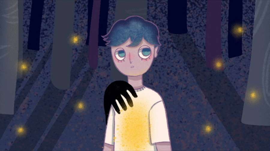 Junger Anime-Charakter in dunklem Wald mit leuchtenden Augen und schwebenden Lichtern — Cavetown Wallpaper