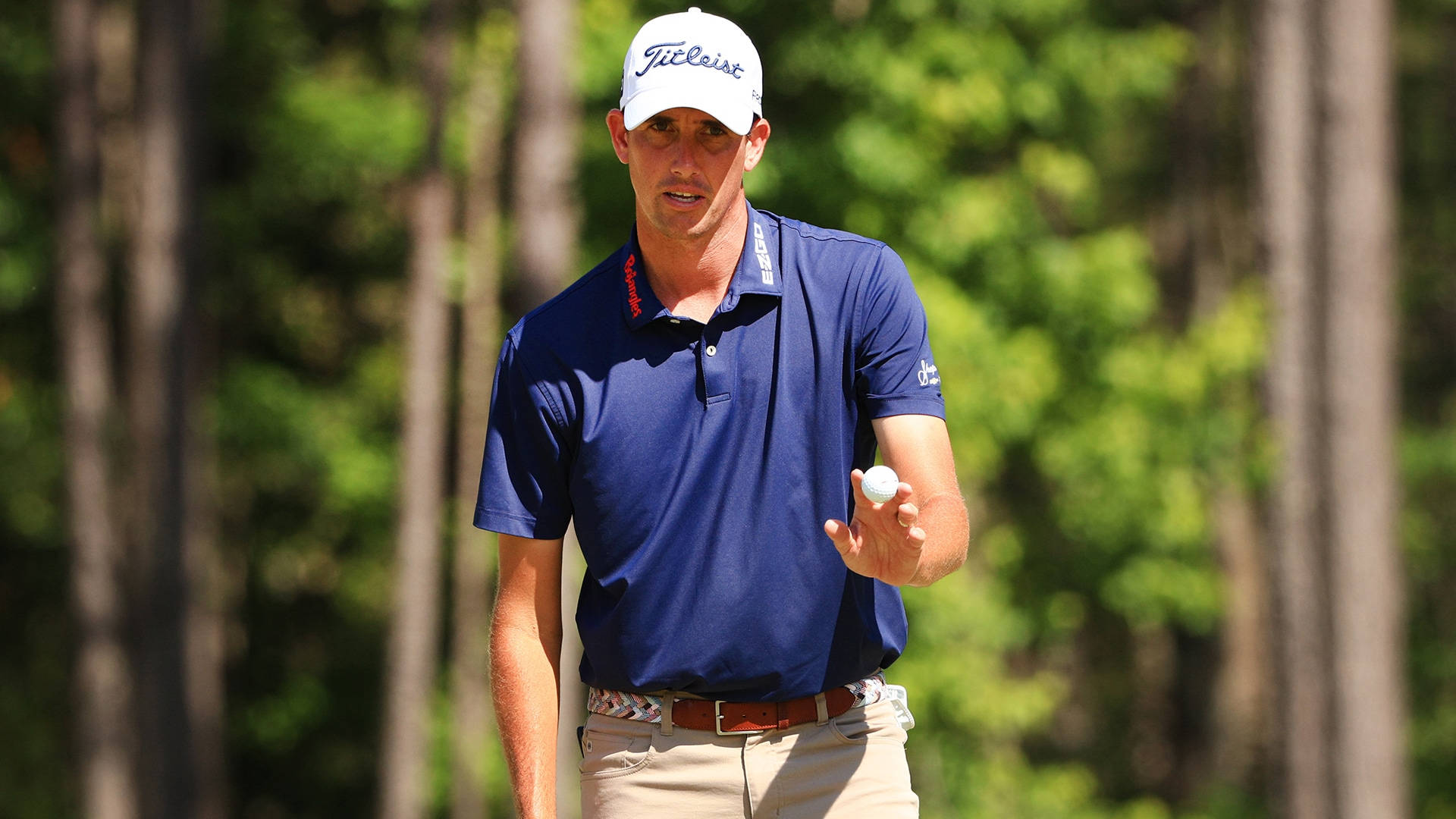 Chesson Hadley Achtergrond