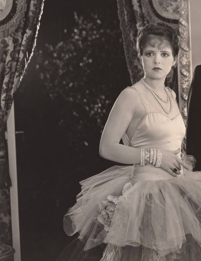 Clara Bow Achtergrond