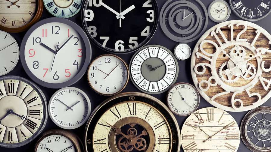 Circular Analog Clocks Flat Lay — Clocks Wallpaper