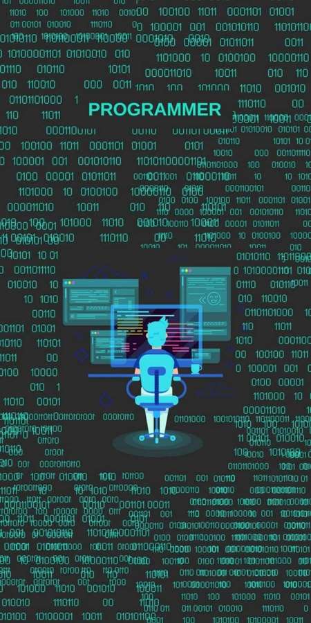 Seorang programmer bekerja di meja bercahaya dikelilingi oleh kode biner mengambang dan jendela kode. — Coding iPhone Wallpaper