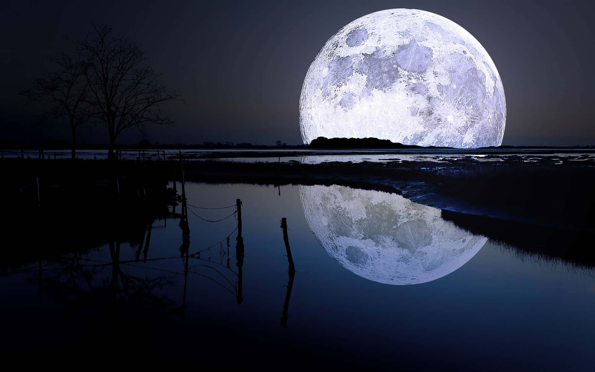 Cool Moon Wallpapers