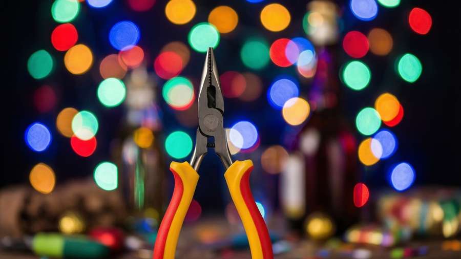 Cricut tools with festive bokeh light background. — Cricut Tools Wallpaper