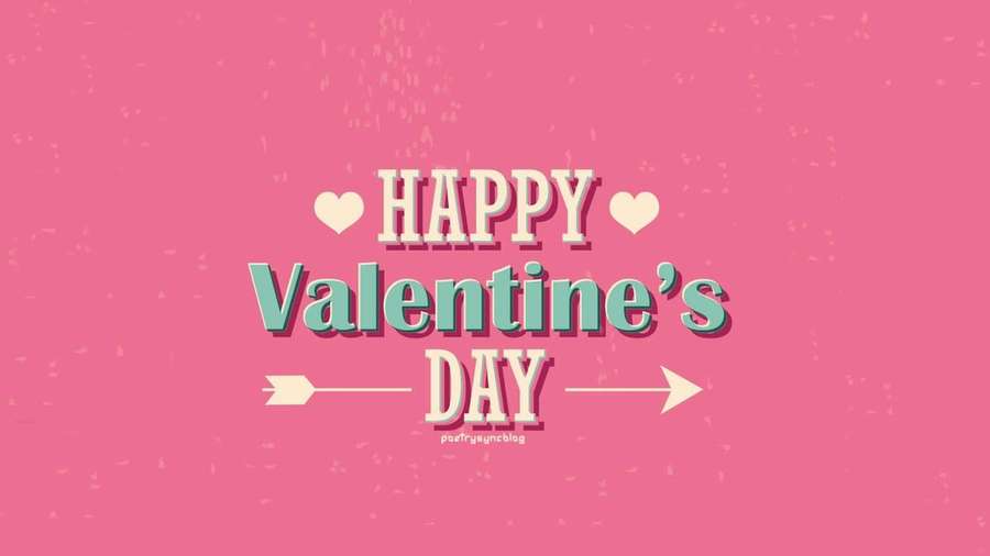 Happy Valentine's Day greeting with hearts and arrows on pink background. — Cute Valentine Background