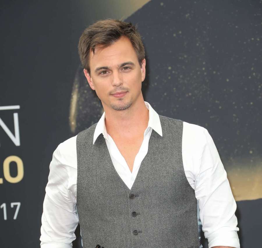 Darin Brooks [taustakuva] — Darin Brooks Taustakuvat