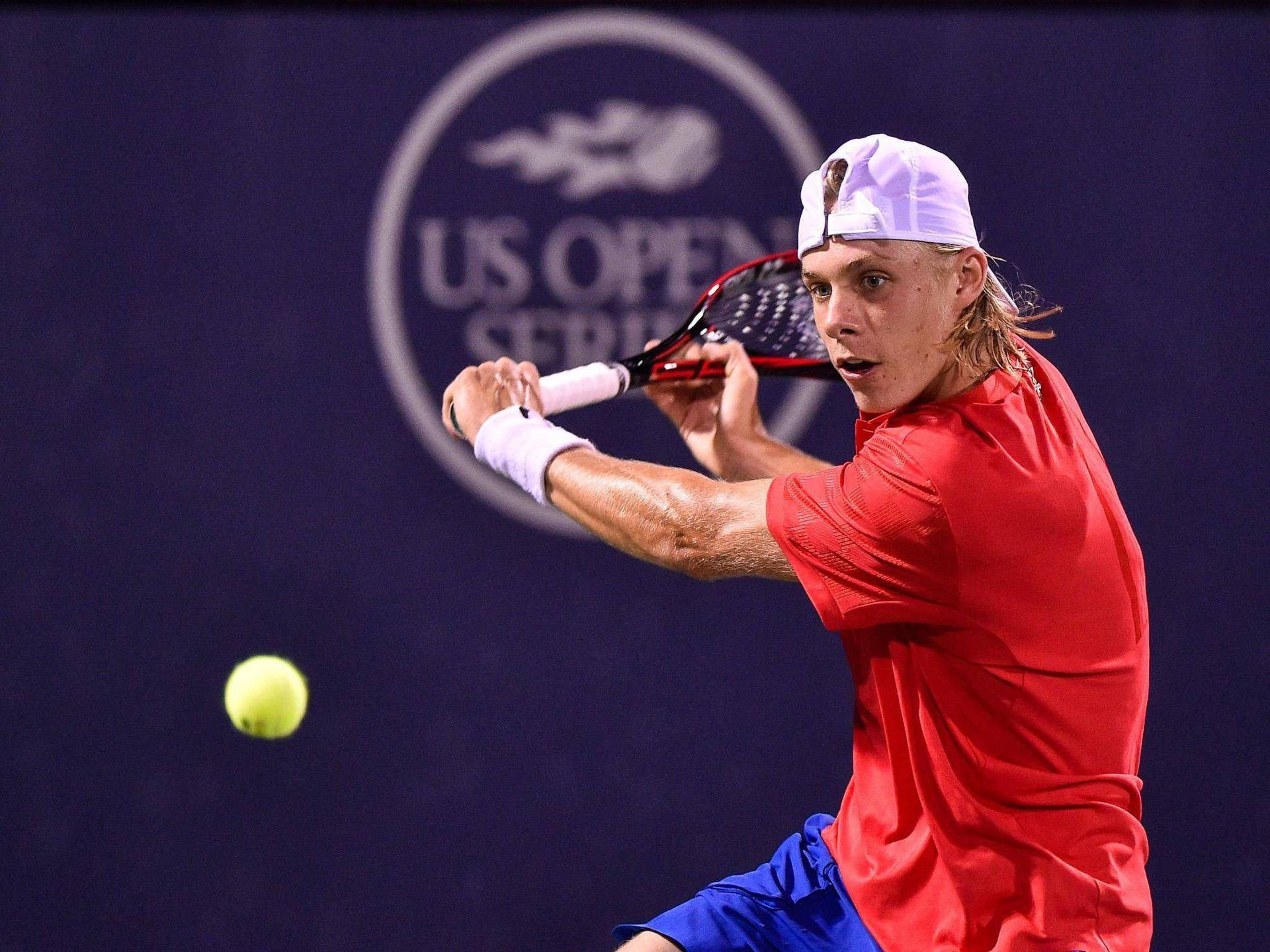 Denis Shapovalov Achtergrond