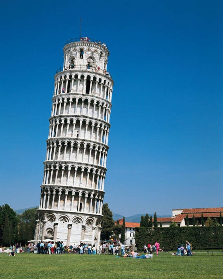 Det Skæve Tårn I Pisa Wallpaper