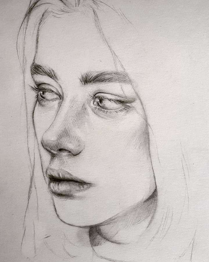 Dibujo a lápiz en primer plano del rostro de una mujer que muestra sombreado detallado y ojos expresivos. — Dibujo a lápiz Fondos de pantalla
