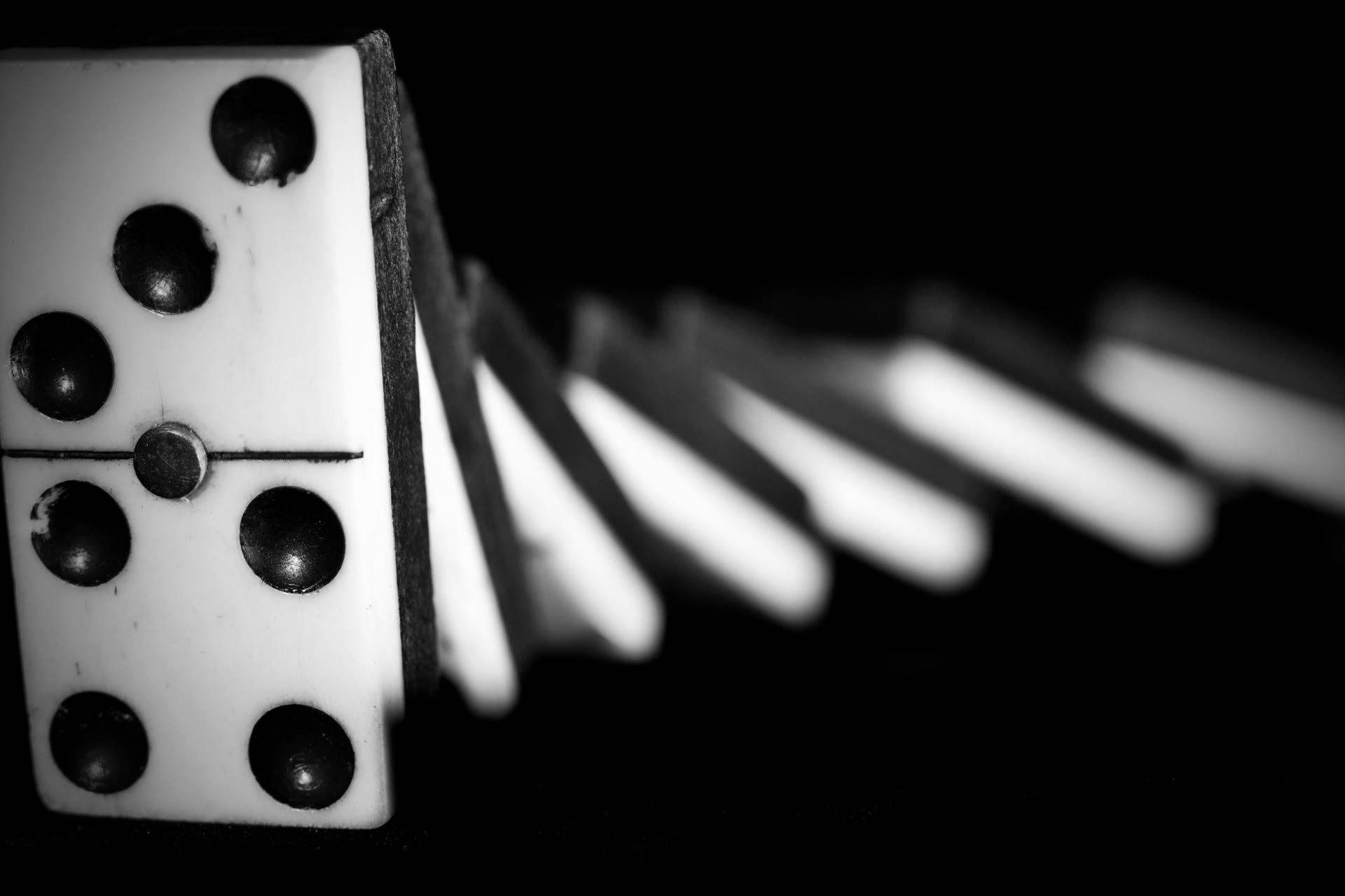 Domino Hintergrund