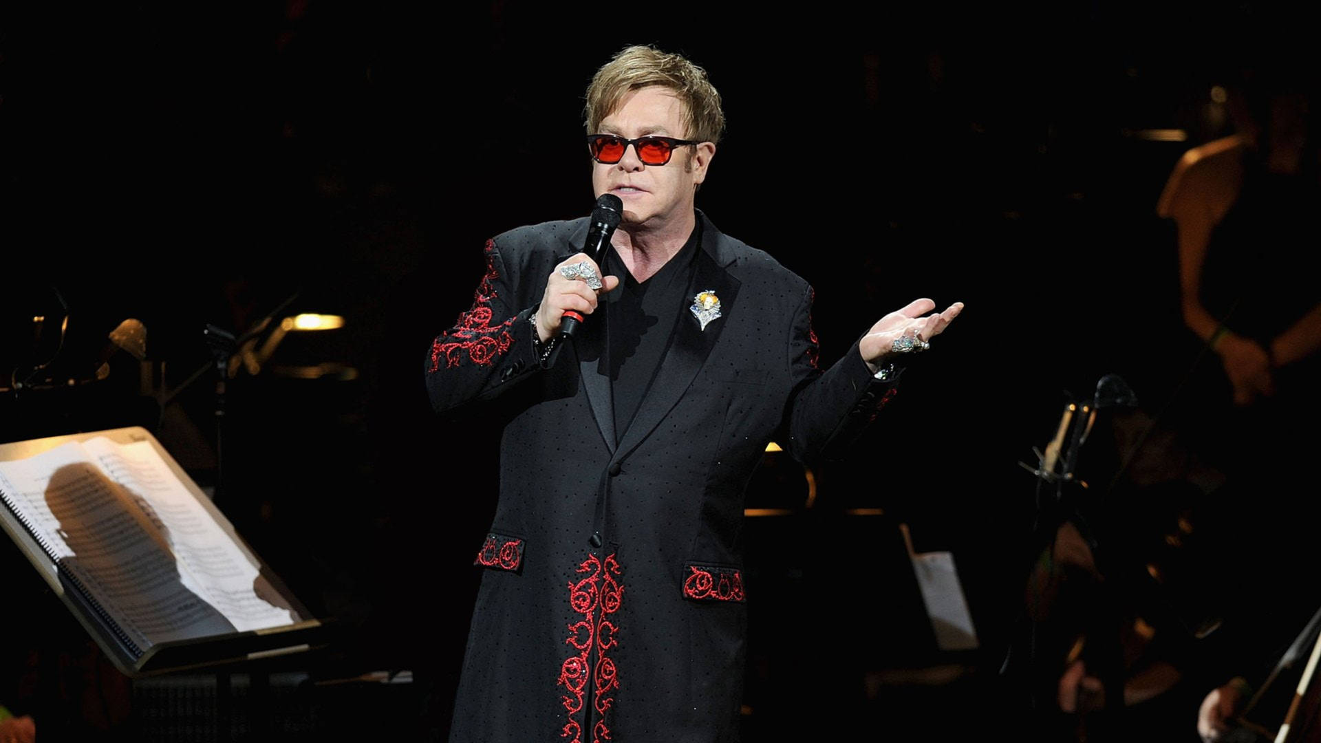 Elton John: Hintergrundbilder