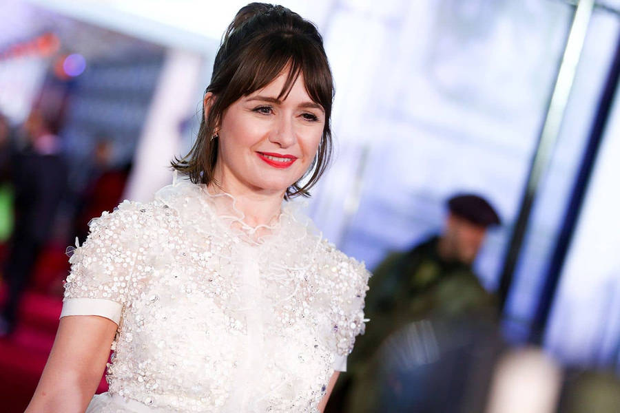 Emily Mortimer Achtergrond