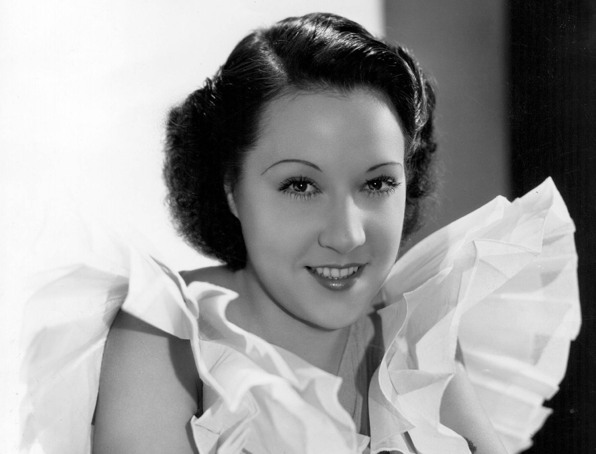 Ethel Mermann Sfondo