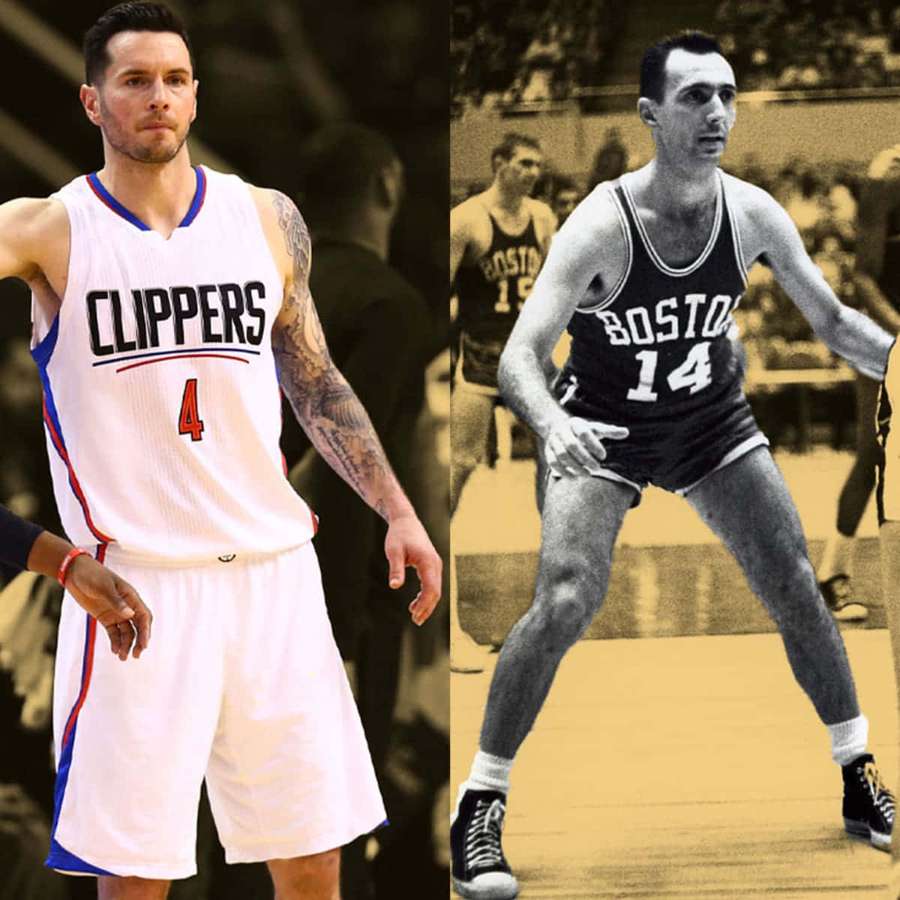 Zwei Basketballspieler aus verschiedenen Epochen nebeneinander auf dem Spielfeld. — Fachmann Wallpaper