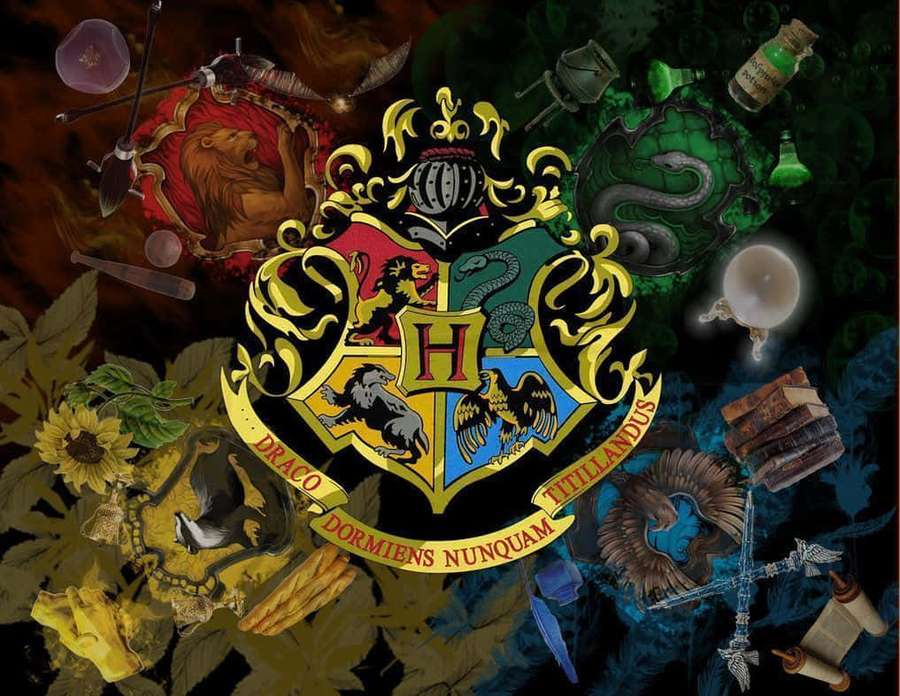 Hogwarts crest surrounded by magical items and house symbols. — Hogwarts Crest Wallpaper