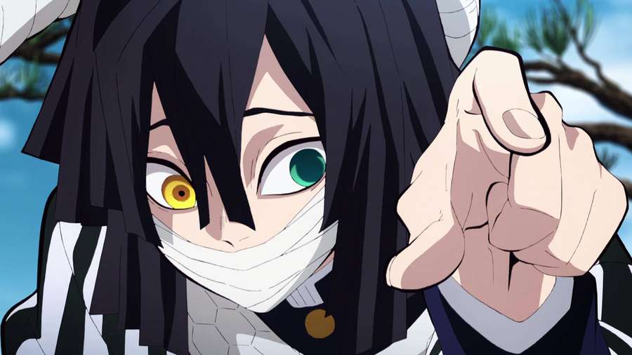 Anime character with mismatched eyes pointing forward while wearing a mask. — Iguro Background