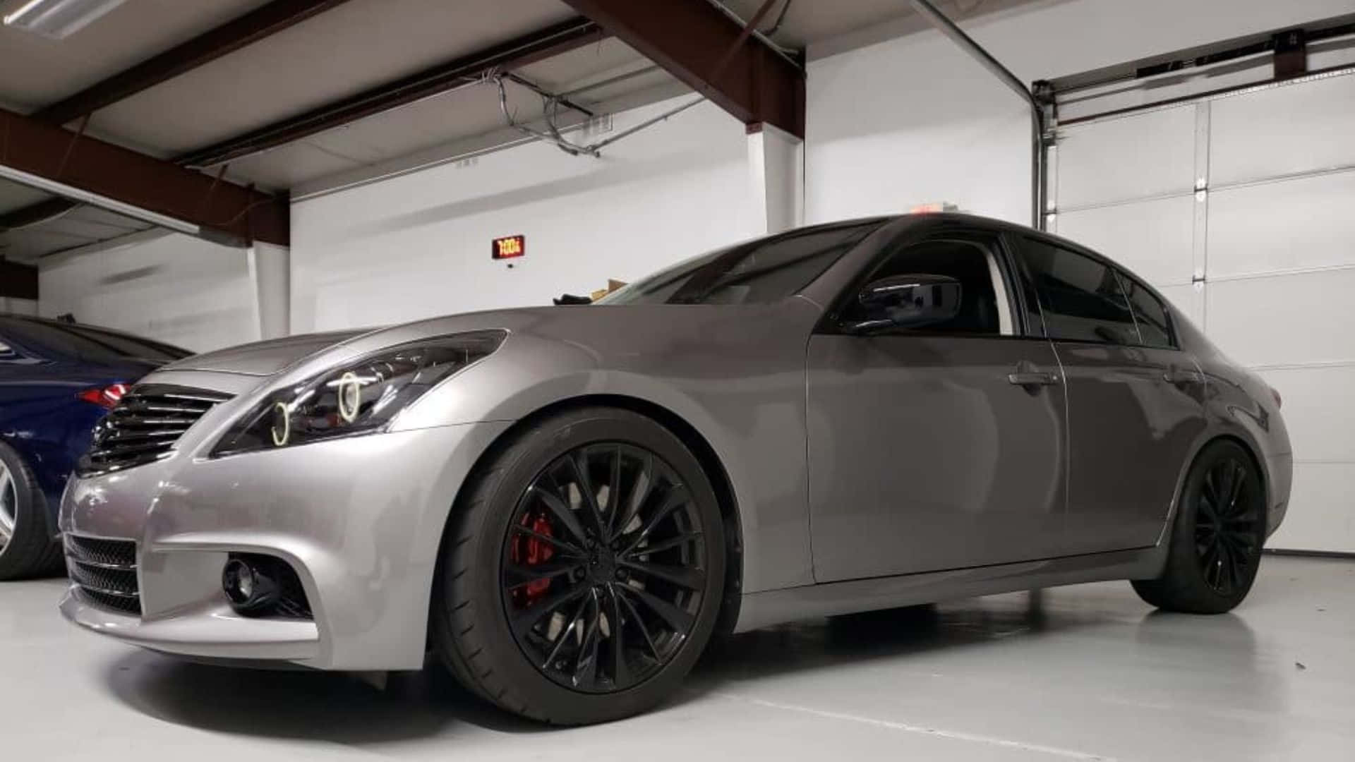 Infiniti G37 Achtergrond