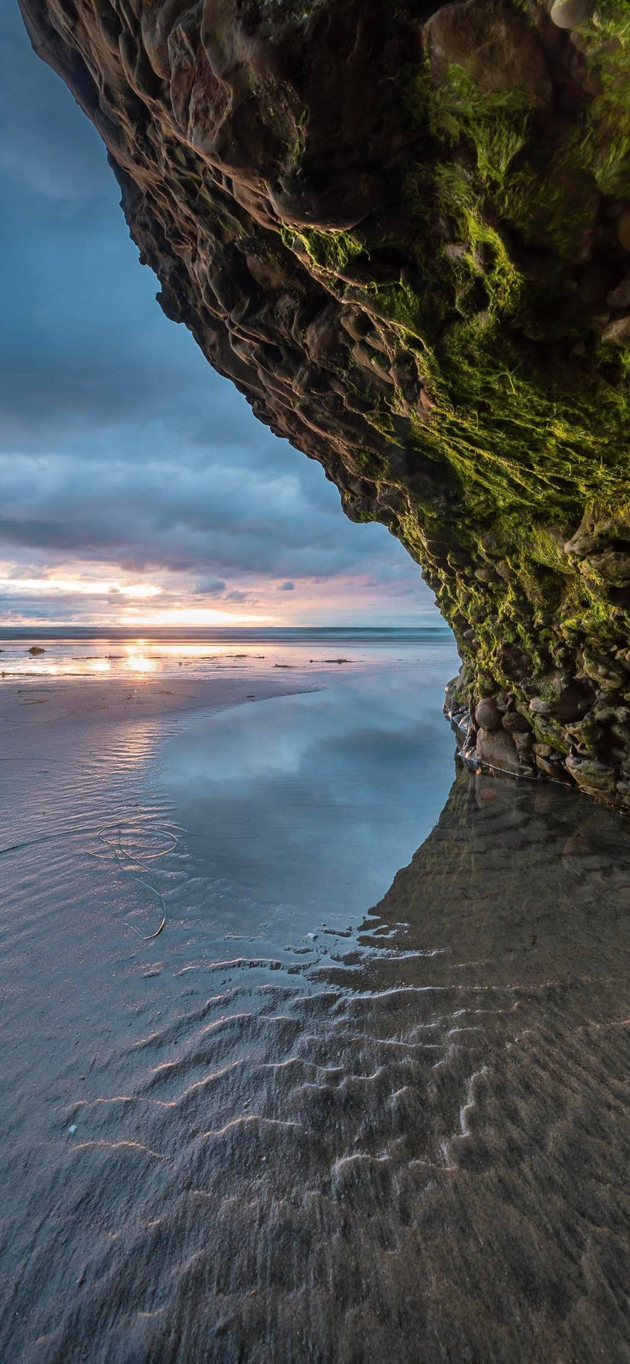 Iphone Da Spiaggia 4k Sfondo