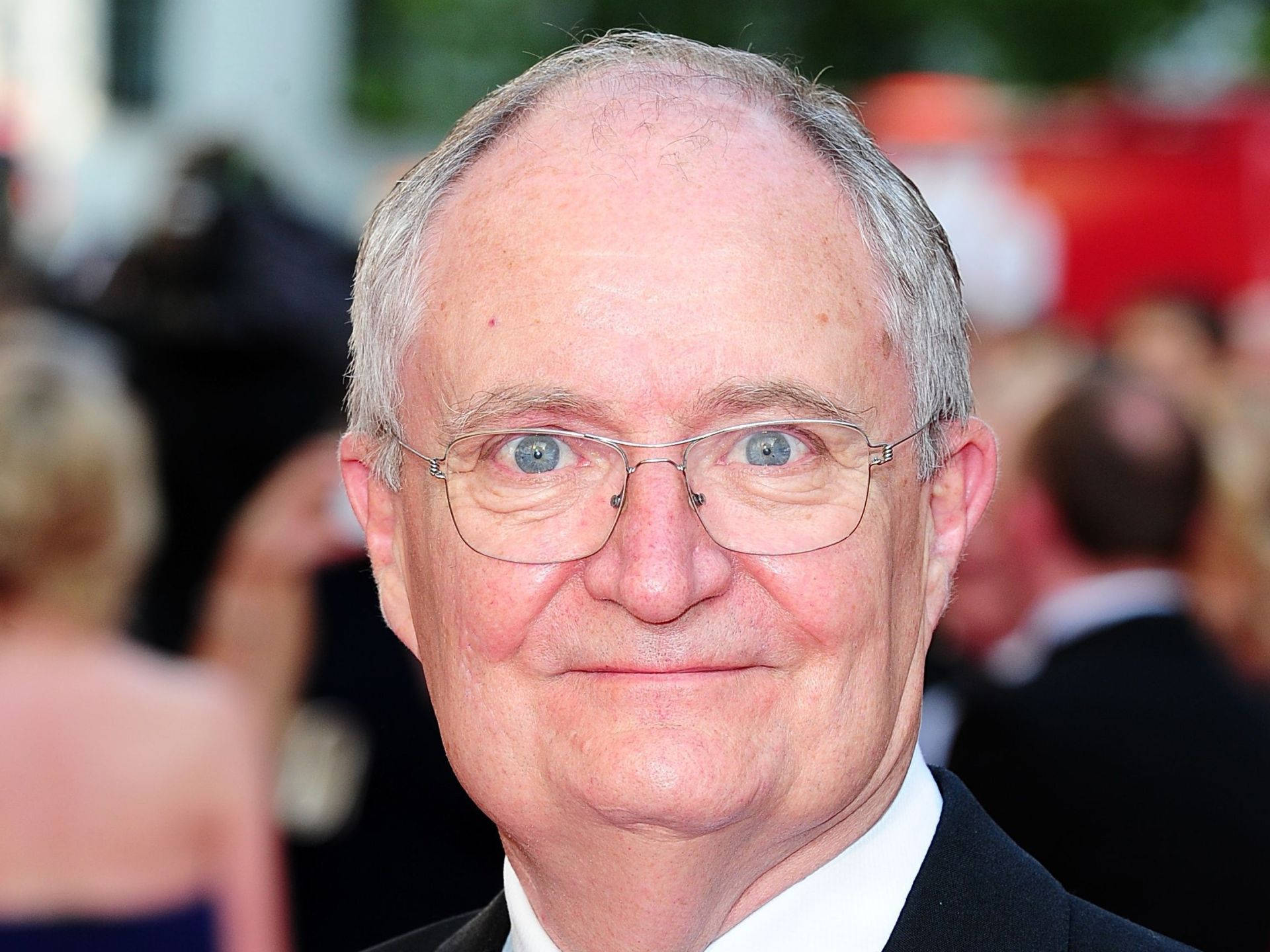 Jim Broadbent Bakgrunnsbildet
