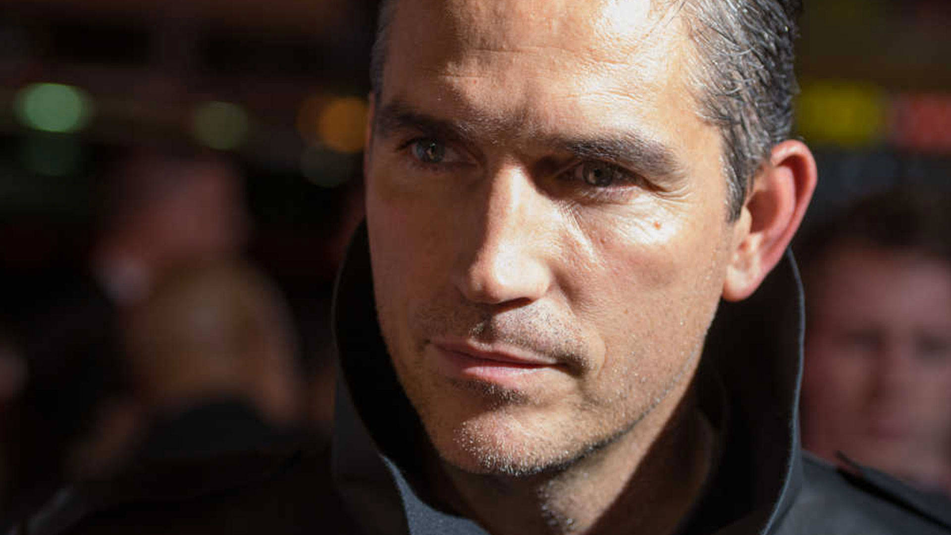 Jim Caviezel Taustakuva