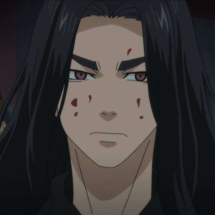Personaggio anime con lunghi capelli neri e sangue sul viso che sembra arrabbiato. — Keisuke Sfondi