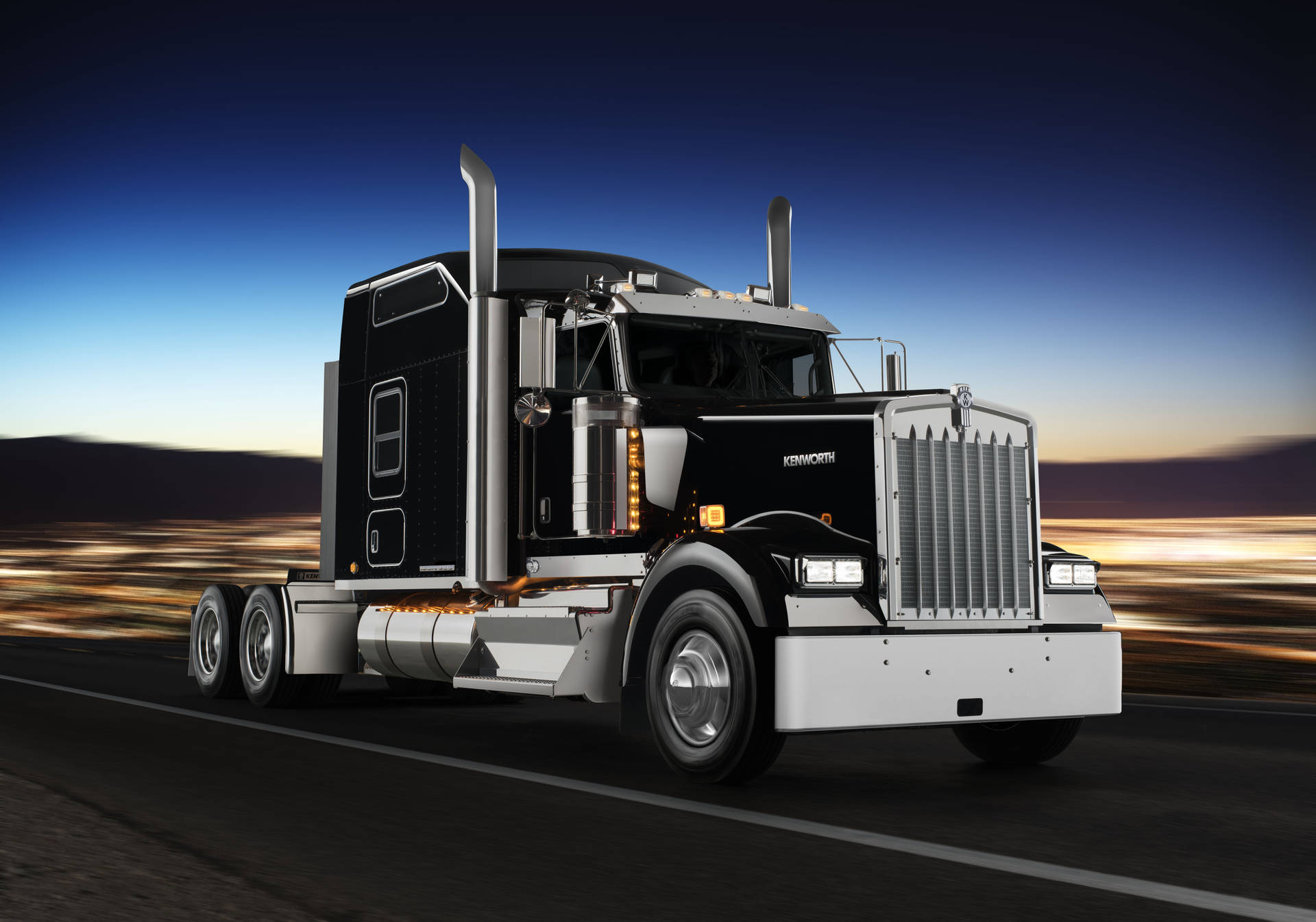 Kenworth W900 Pictures