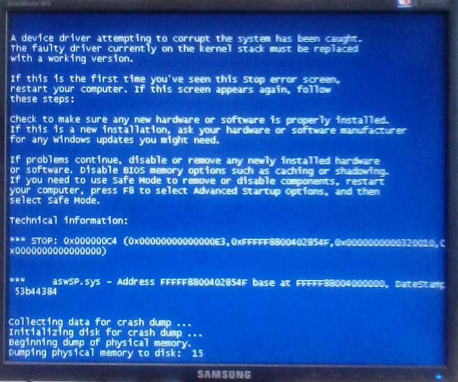 Windows system crash screen with error message and recovery instructions. — Kernel Wallpaper