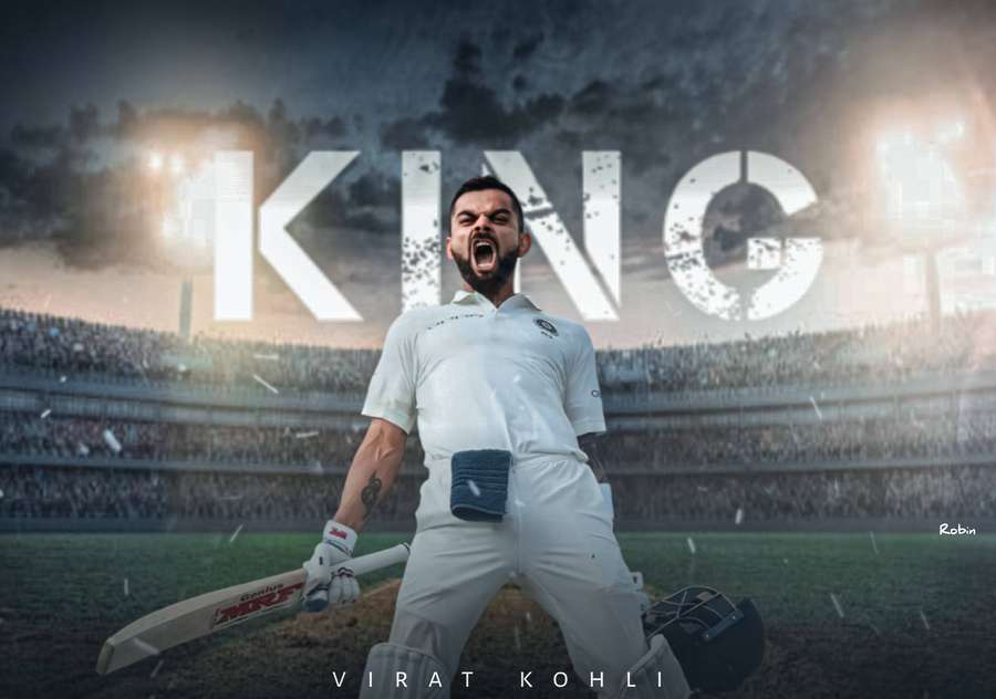 Cricketspieler Virat Kohli feiert Sieg im Stadion mit 'KING'-Text hinter ihm. — König Wallpaper