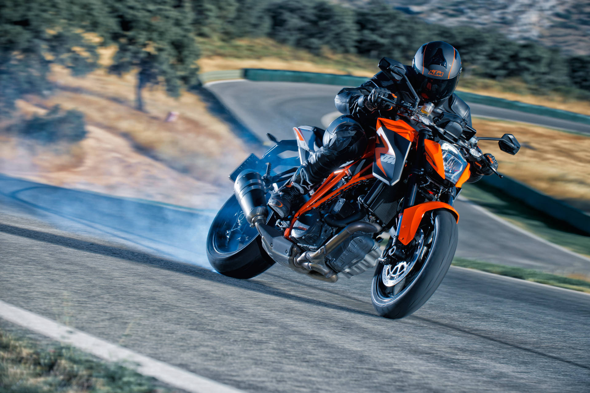 Ktm Duke 200 Achtergrond