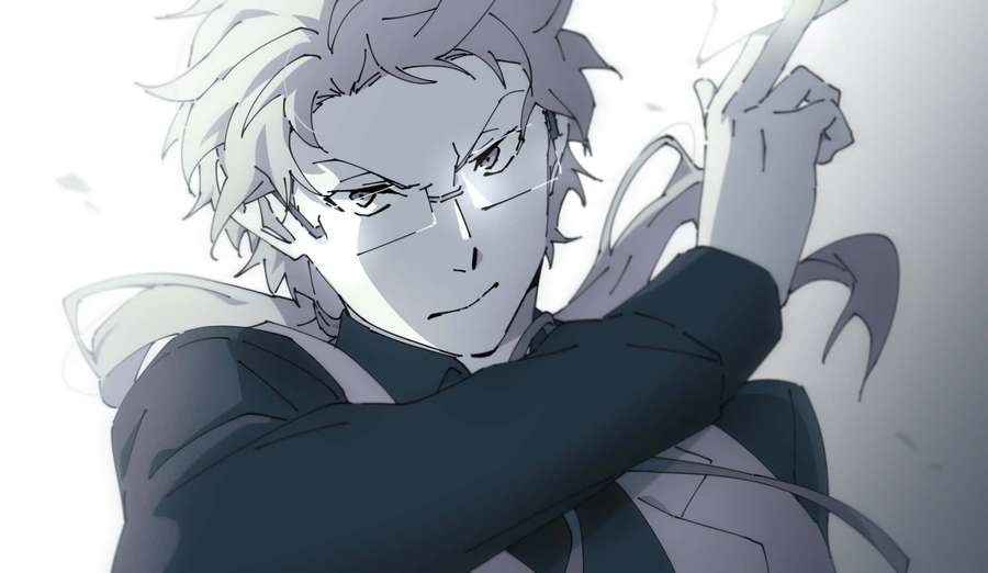 Anime character with white hair and glasses holding a sword in a fighting stance. — Kunikida Doppo Wallpaper