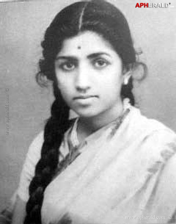 Lata Mangeshkar Fond d'écran