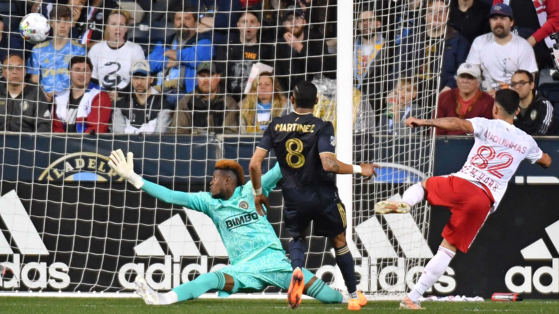 Luquinhas Papel de Parede