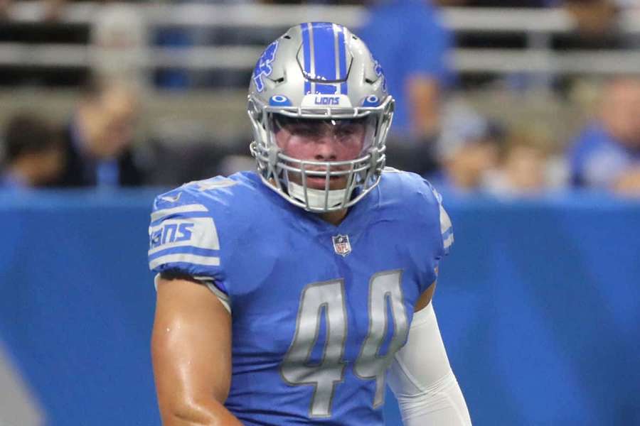 Detroit Lions Footballspieler mit der Nummer 44 in blau-silberner Uniform. — Malcolm Rodriguez Wallpaper