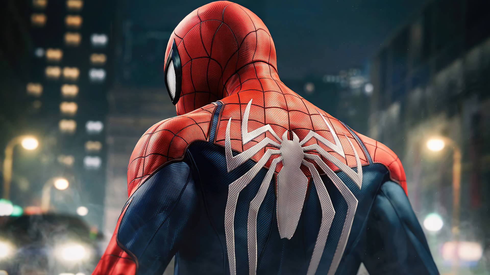 Spider-Man i röd och blå dräkt stående i stad på natten — Marvel Laptop bakgrund Bakgrundsbilder